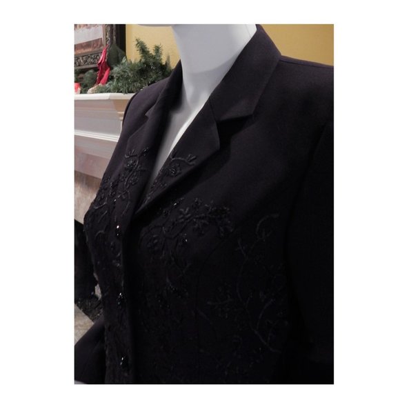 Albert Nipon size 4P PURPLE/SEQUINED - Picture 6 of 15